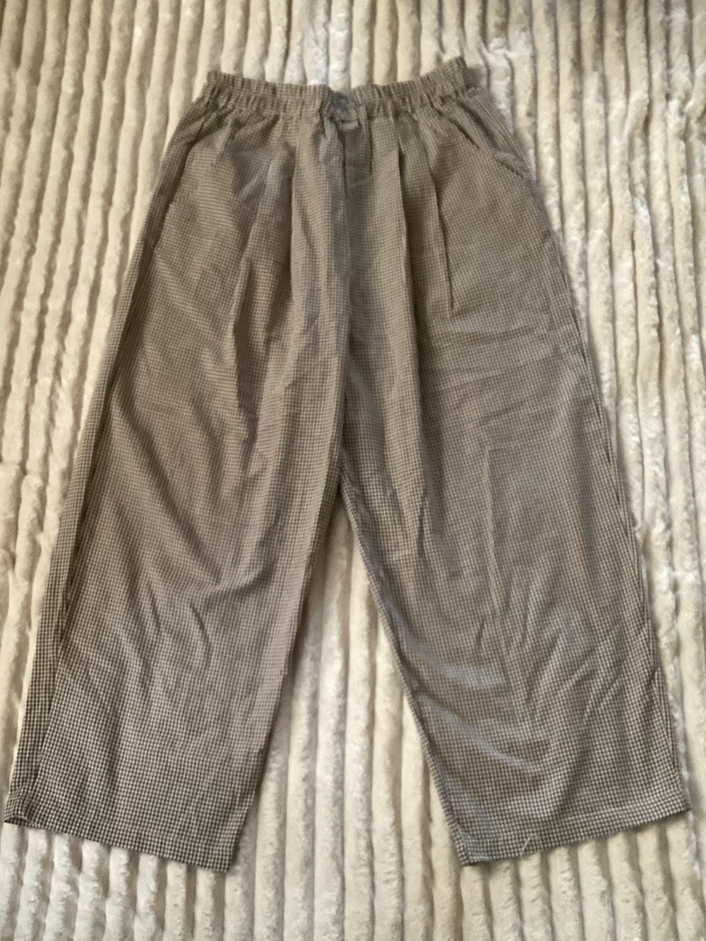 Topshop Beige-Grey Check Wide Leg Pull-On Pants